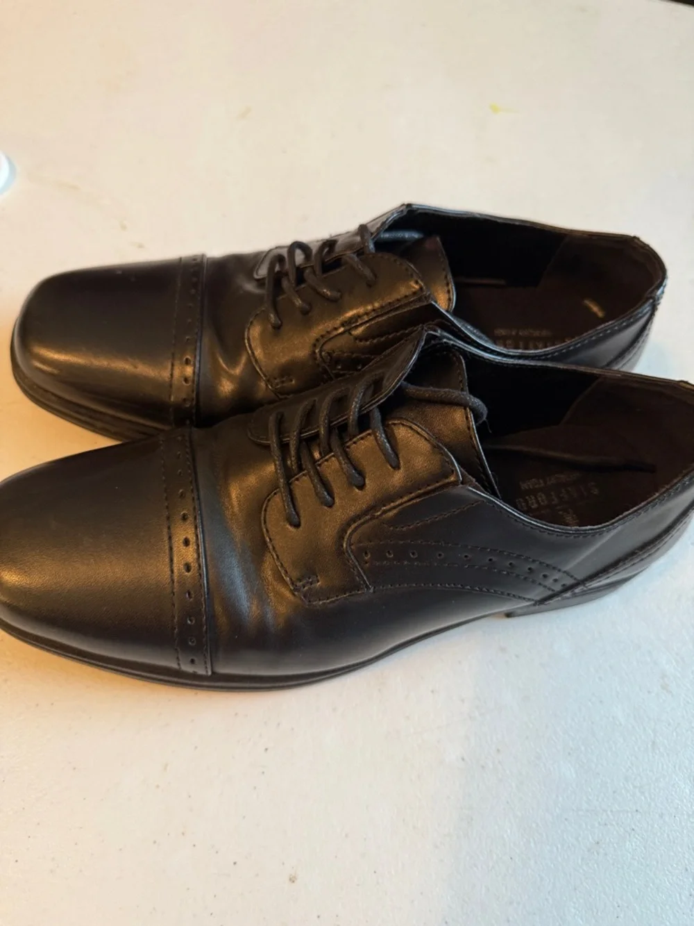 Stafford Black Cap-Toe Derby Lace-Up Shoes